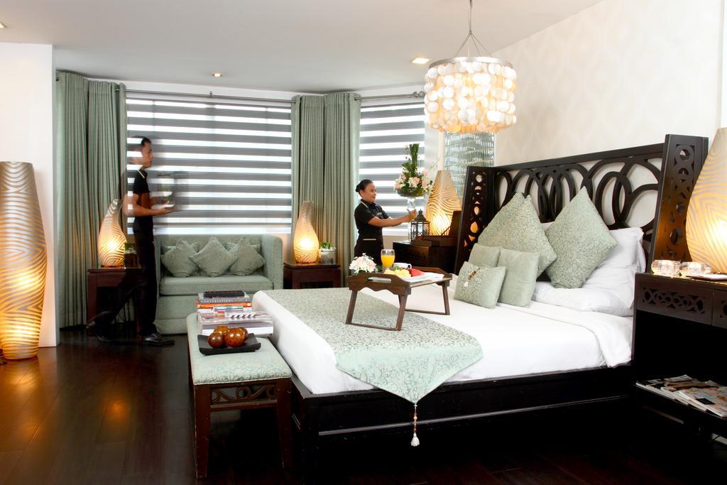 The Sulo Riviera Hotel Quezon City Exterior foto