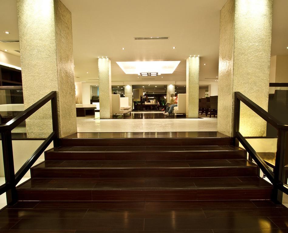 The Sulo Riviera Hotel Quezon City Exterior foto